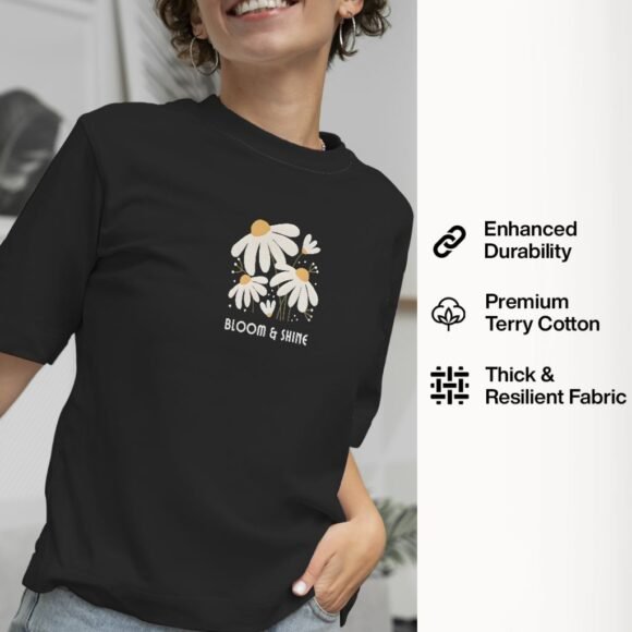 Women's Oversized Graphic T-Shirt – Stylish & Comfortable - Image 3