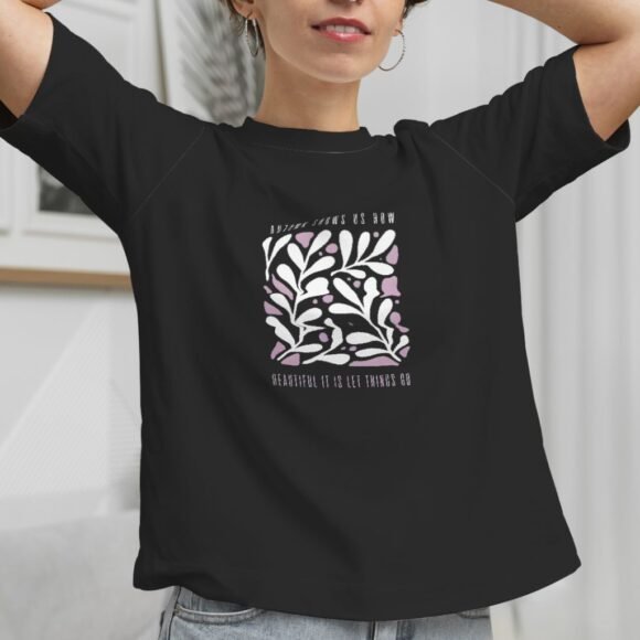 Women's Oversized Graphic T-Shirt – Casual & Stylish Comfort - Image 4