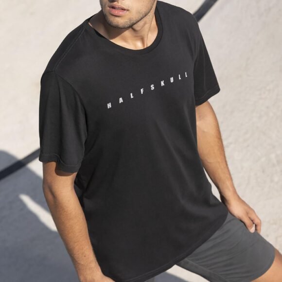 Halfskull Oversized Black T-Shirt - Image 2