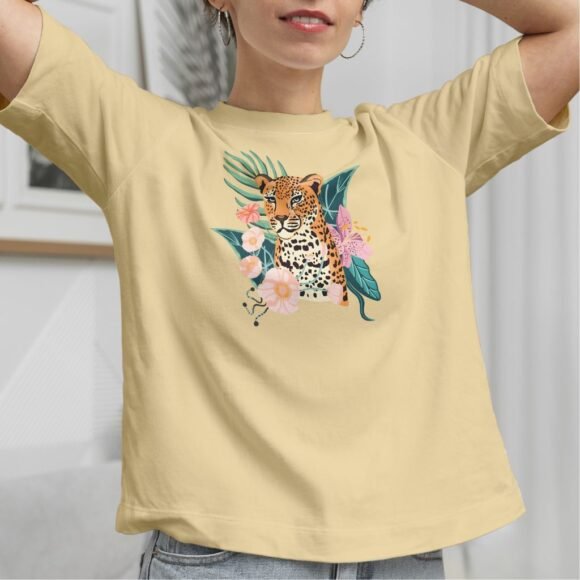 Beige oversized t-shirt - Image 4