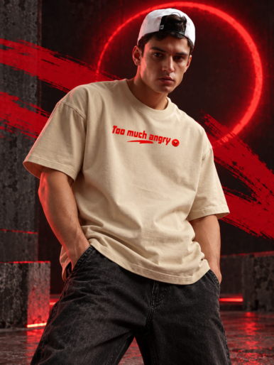 Angry man beige oversize tshirt