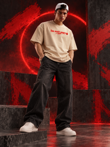 Angry man beige oversize tshirt