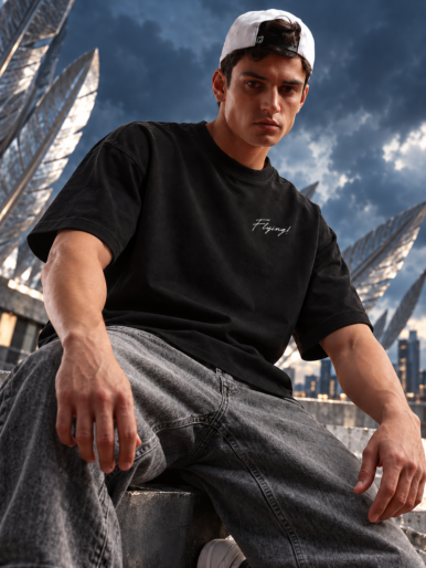Egale flight balck oversize tee