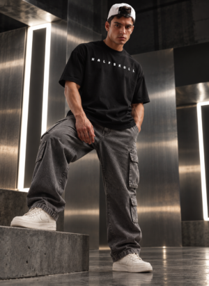 Halfskull official black oversize tee